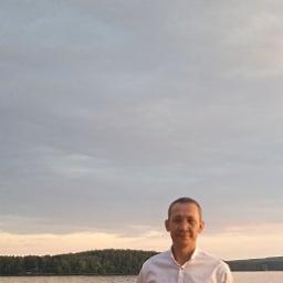  Сергей