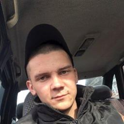  Олег