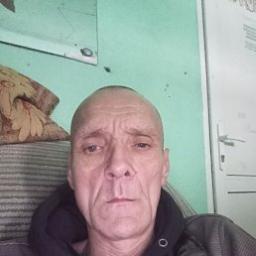  Олег