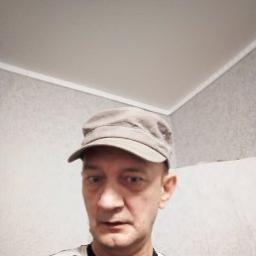  Олег