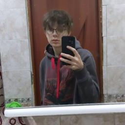  Данил