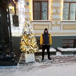  Олег
