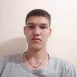  Артём