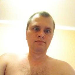  Тим