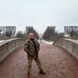  Дмитрий