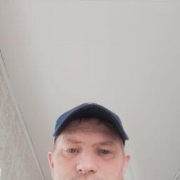  Антон