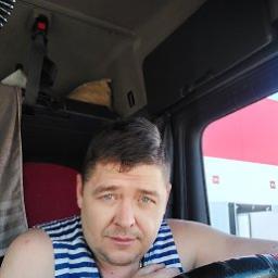  Олег