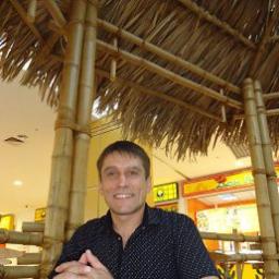  Евгений