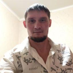  Андрей