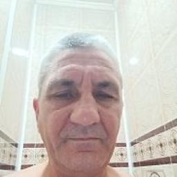  Геннадий