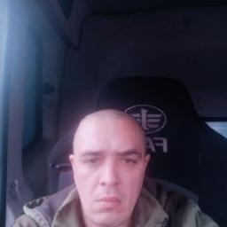  Роман