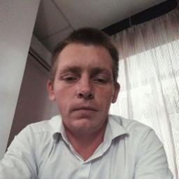  Максим