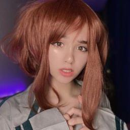  Алина