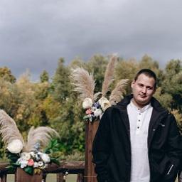  Илья