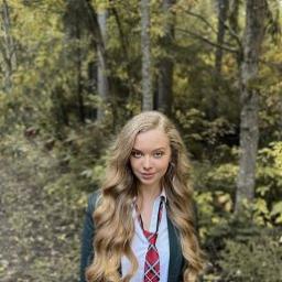  Настя