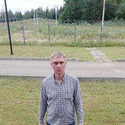  Констаньин