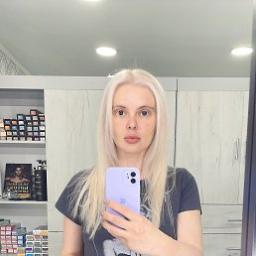  Анна