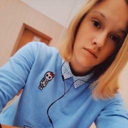  Аня