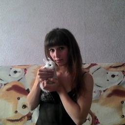  Анна