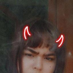  Полина
