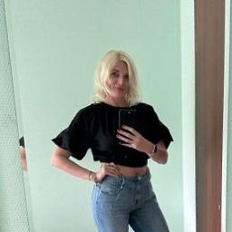  Анна