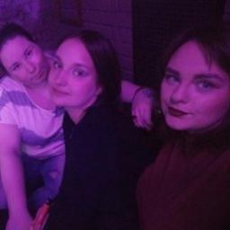  Анна