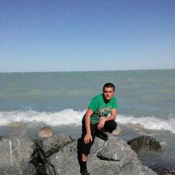  Антон