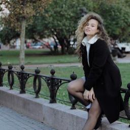  Анна