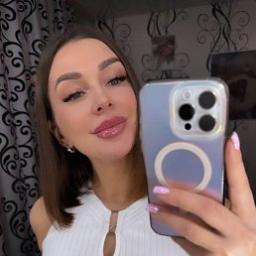  Алина