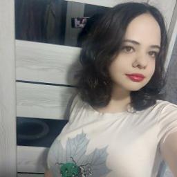  Полина