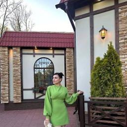  Алина