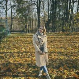  Анна