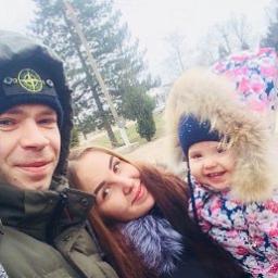  Анна