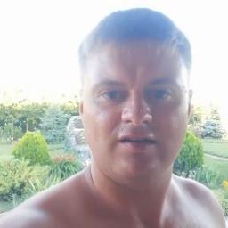  Виталий