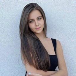  Марина