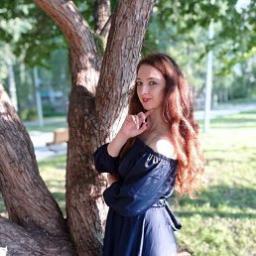  Анна