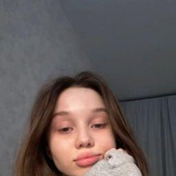 Арина