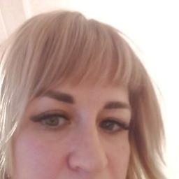  Анна