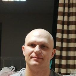  Олег