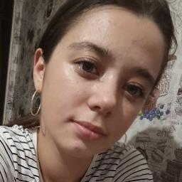  Юля