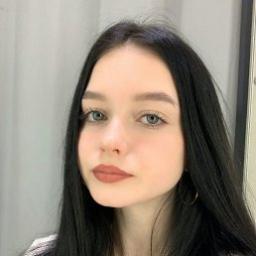  Алина