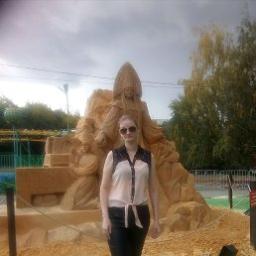  Анна