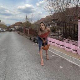  Анастасия
