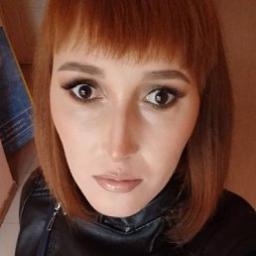  Алина