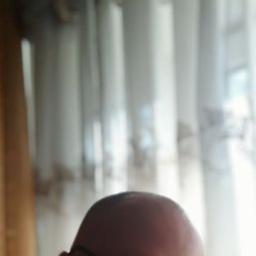  Alex