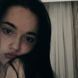  Ева