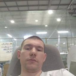  Евгений
