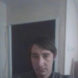 Денис