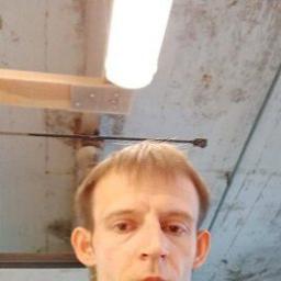 Максим