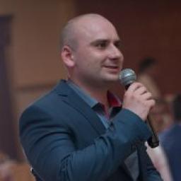  Сергей